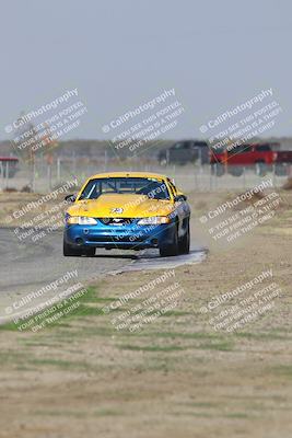 media/Oct-25-2025-CalClub SCCA (Sat) [[34c778dfbe]]/Group 3/Qualifying/